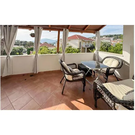 Stunning In With Wifi Apartment